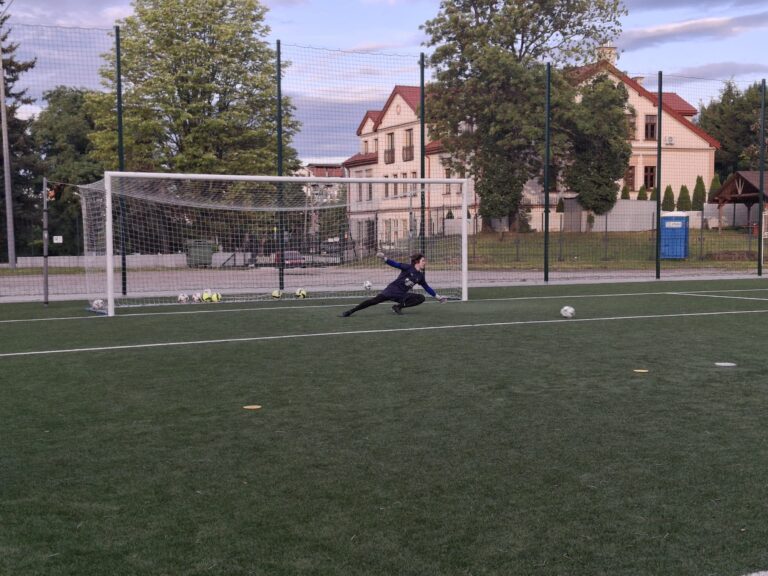 10426f05-a8b5-4748-be49-7be10ce11886