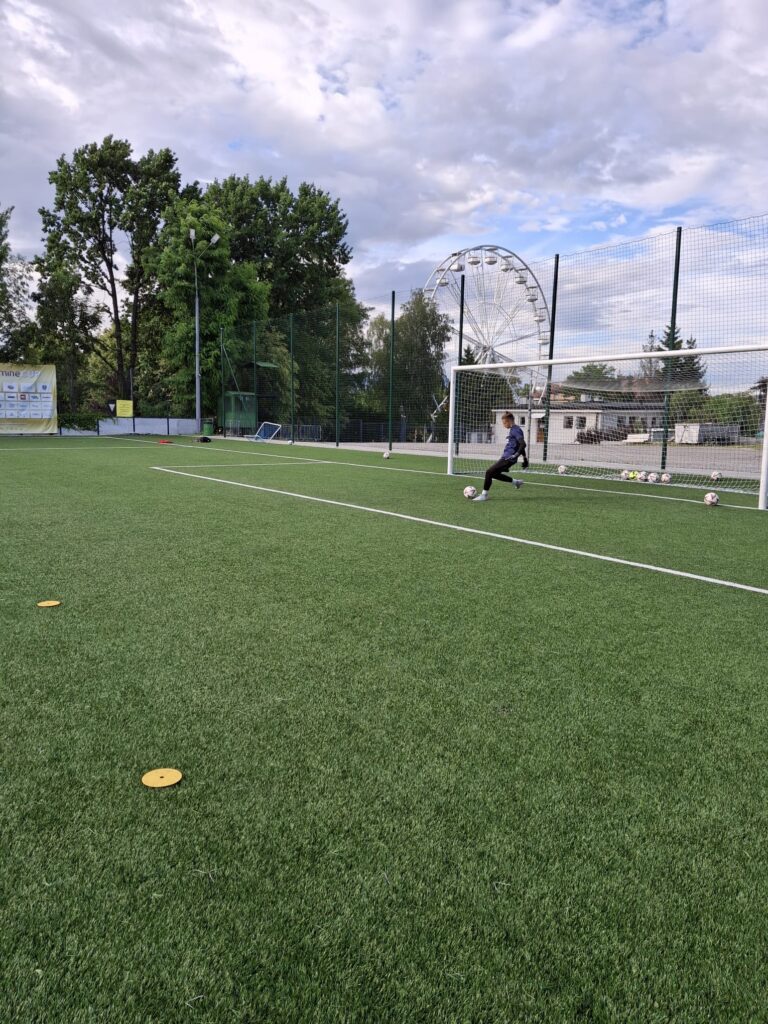 13f1ece1-9dc9-40dc-928a-2fa4fd1bd6c7