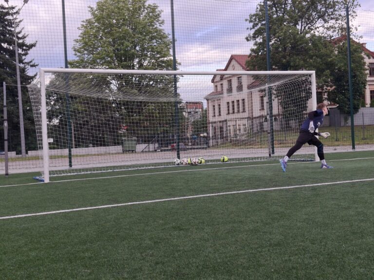 3c7ddccc-6b95-4abe-9303-a14267661e9d