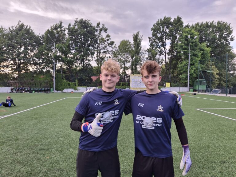 4550ec62-1977-4fbd-8b53-9e7f9c25aeee