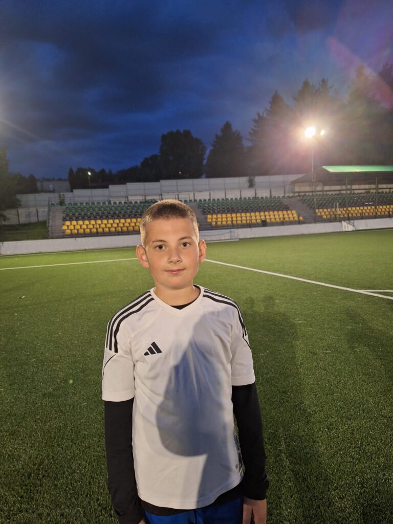 52732d0f-5195-4216-855c-7e3fd5d28660