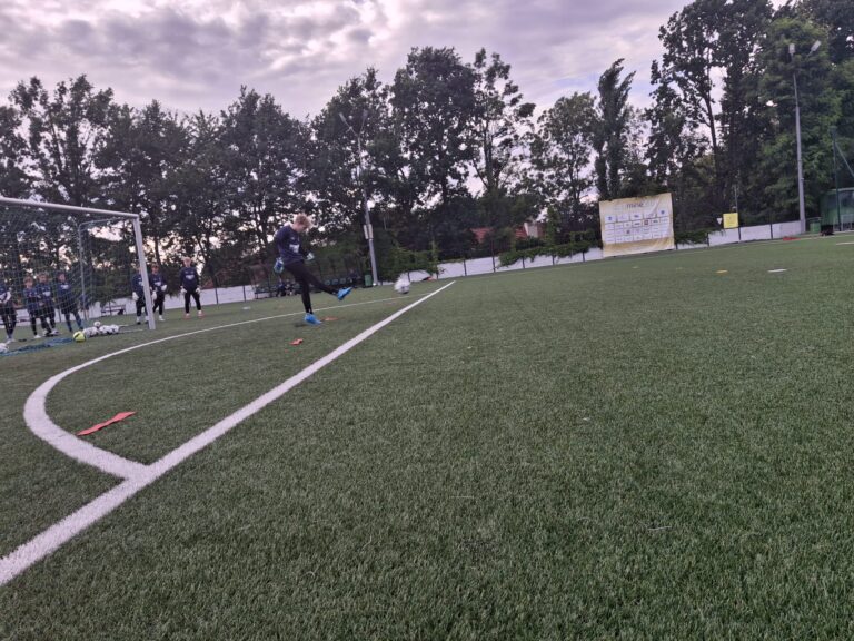 5c32af0c-c407-49c0-99d6-ca3c2bd13095