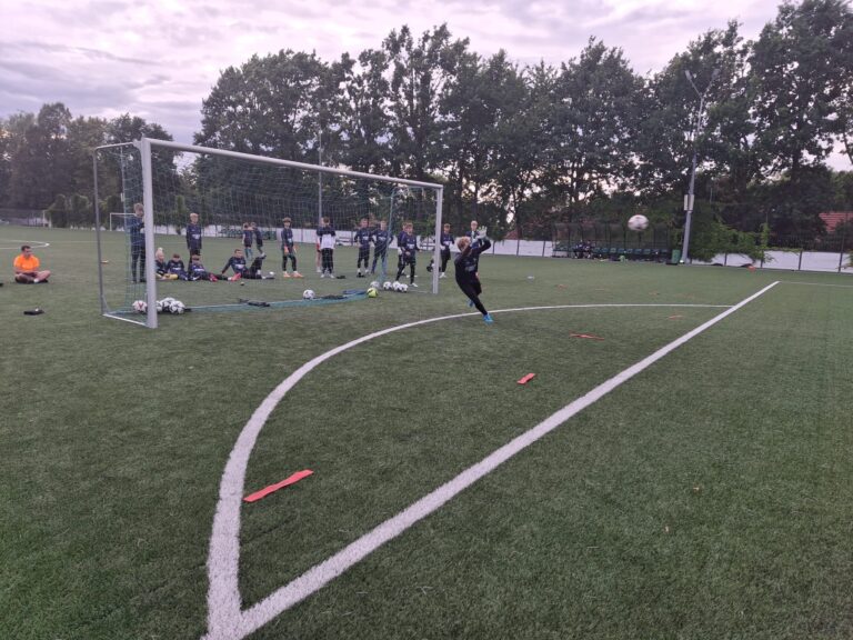 6b5b4a72-967c-48f2-beeb-f420118e874c