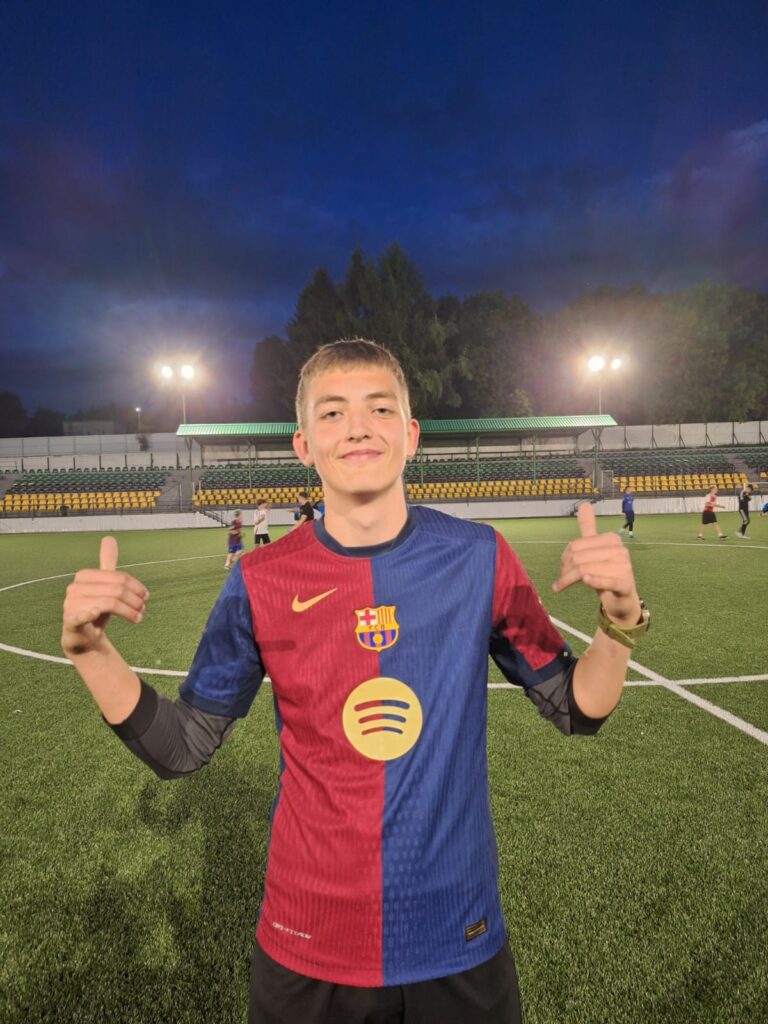 7c1341a4-7f08-4135-ae7f-c08ddca7db7f