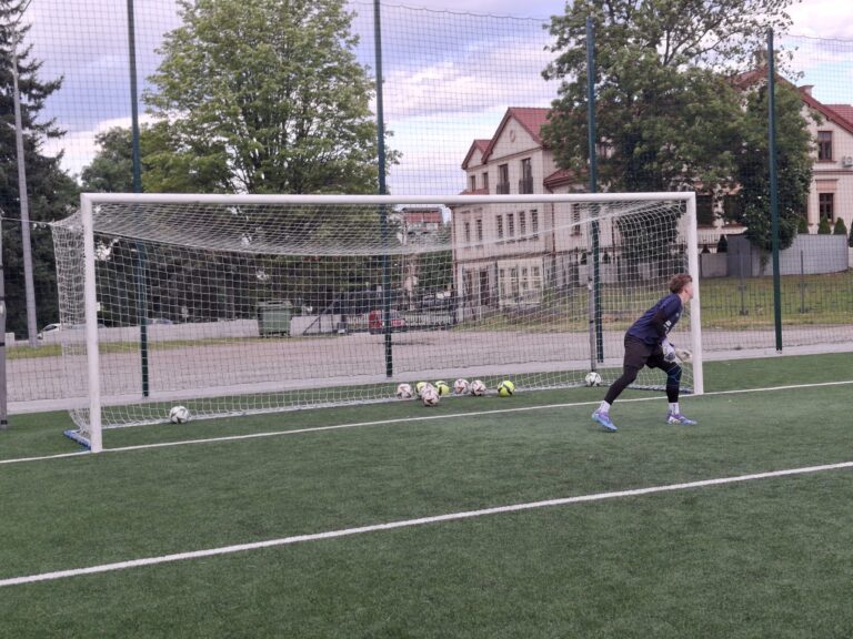 893df17e-7d3c-484a-9dc2-6b16009a5ee3