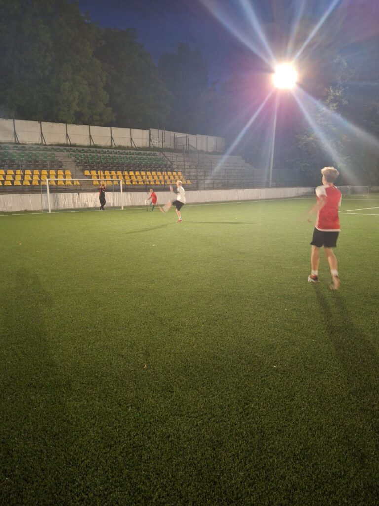 8ef6dd2f-77ed-4f87-abb0-89f77922283f