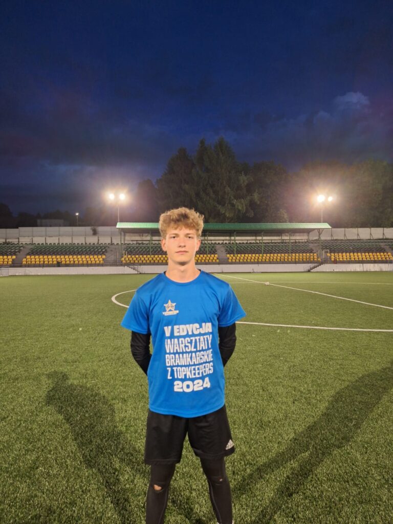 986f990e-ddc5-4d90-8f12-04cba5b0040f