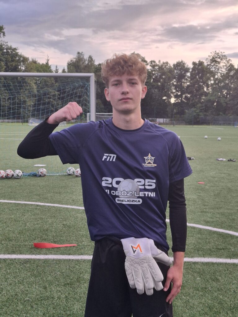 d8730b6d-fb47-42e4-9875-d2b74283e9a8