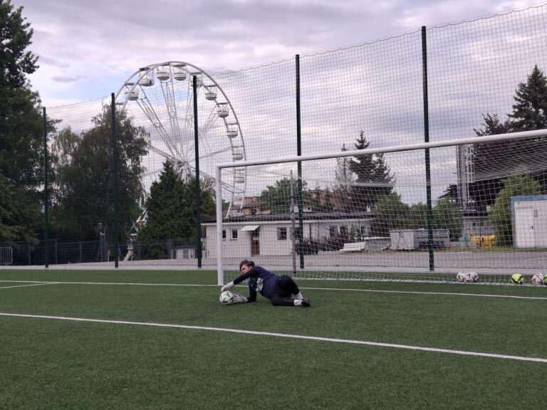 de33cbd9-a09c-4cc2-b3c9-6192c0dd95e0