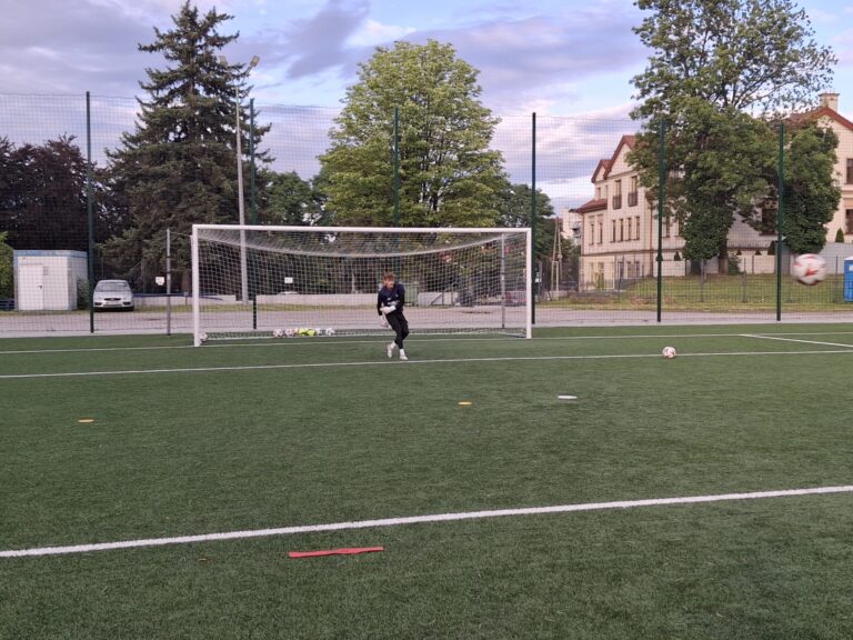 f48543df-63ad-460c-806d-113cef13c673