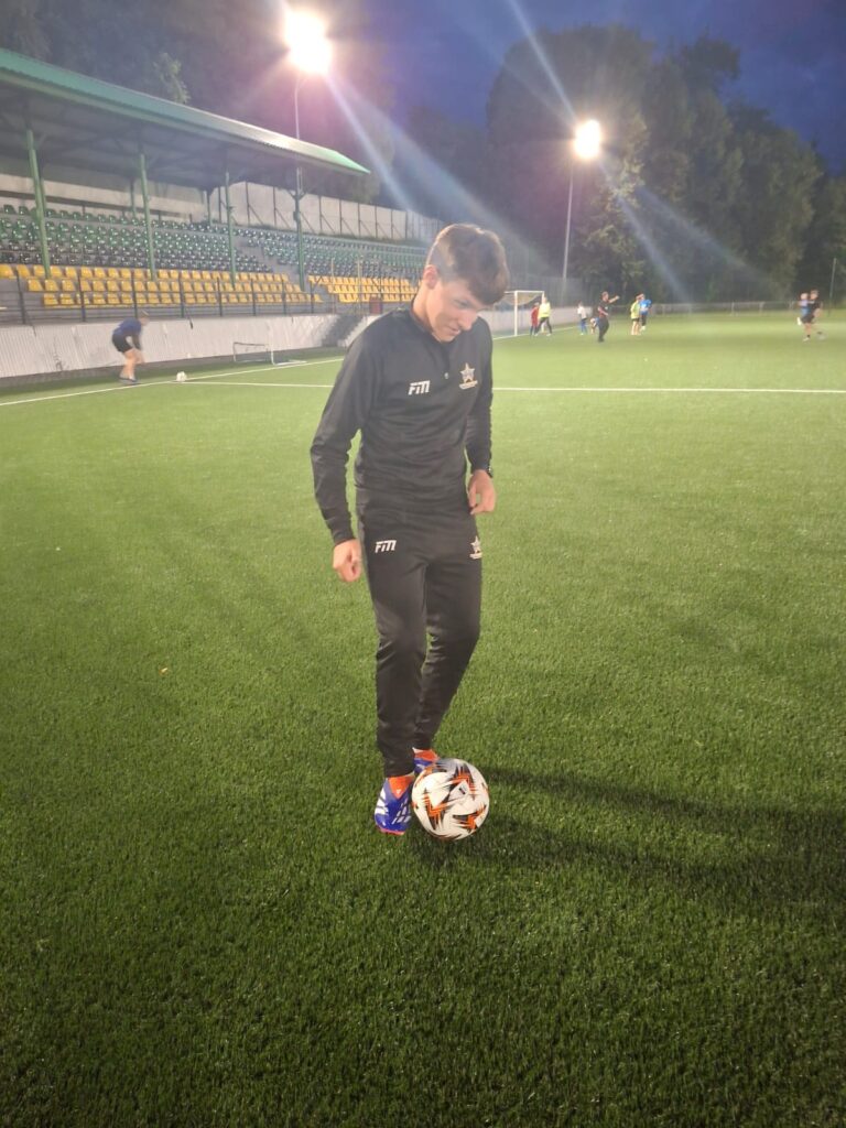 f6425b20-bf0b-4610-a22a-2e640a9a11a1