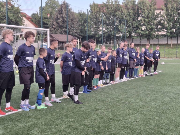 fedd33a8-d05b-4c0b-908d-e913232db89a