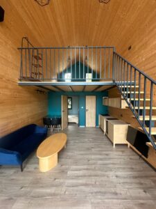 915e5664-261f-4ff9-92e7-3da8a79b7731